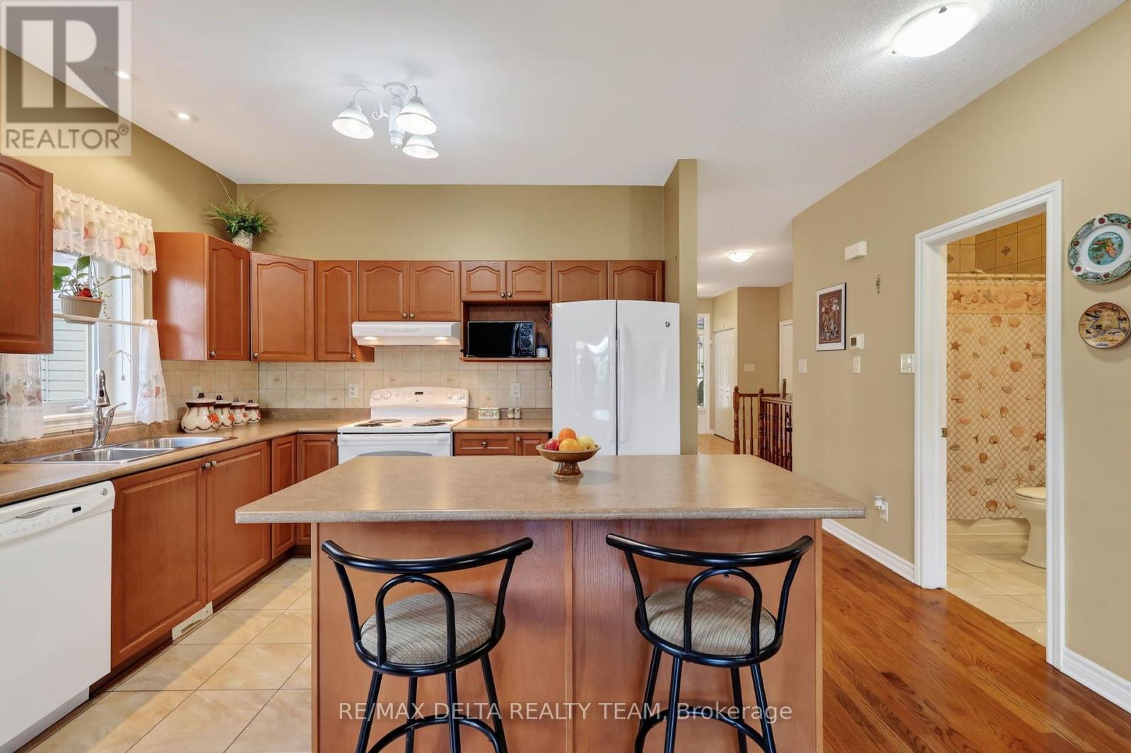 175 FELICITY CRESCENT - Image 15