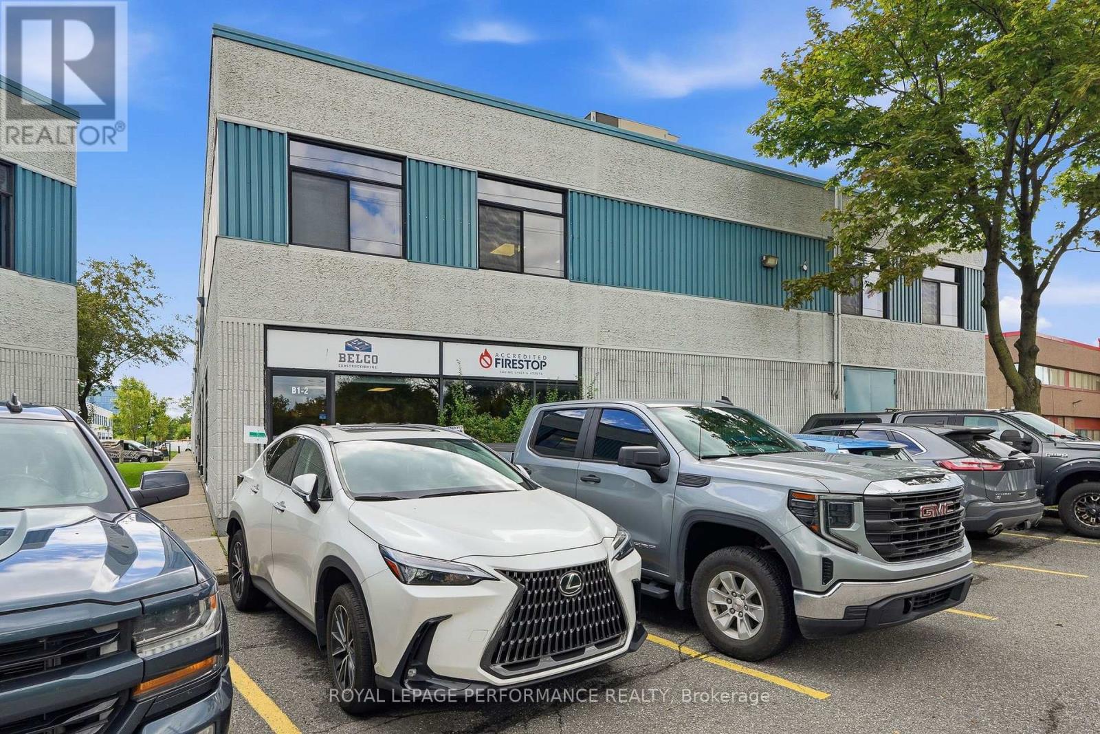 B1-B2 - 2212 Gladwin Crescent