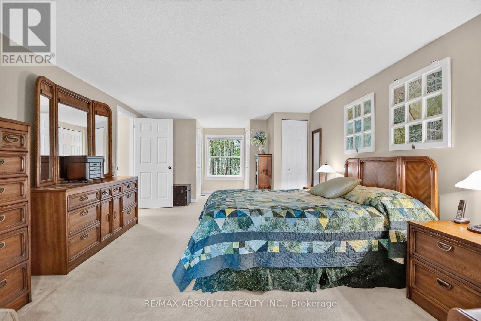 1985 BEACH ROAD - Image 31