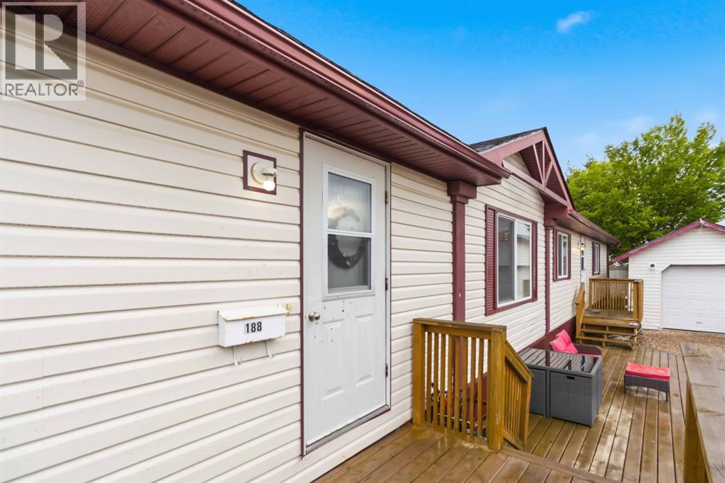188 McKinlay Crescent - 3