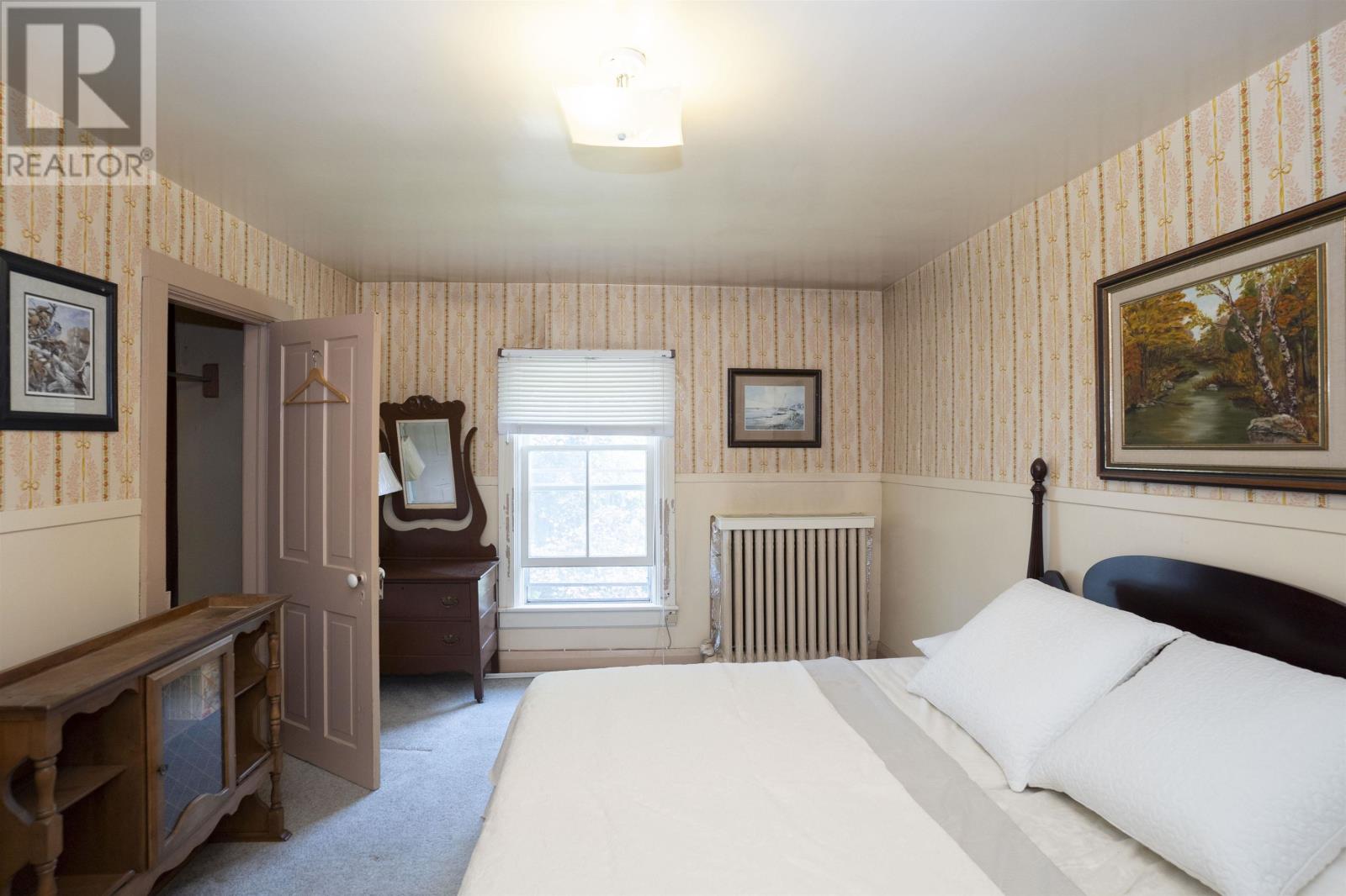 348 Ambrose ST - 39