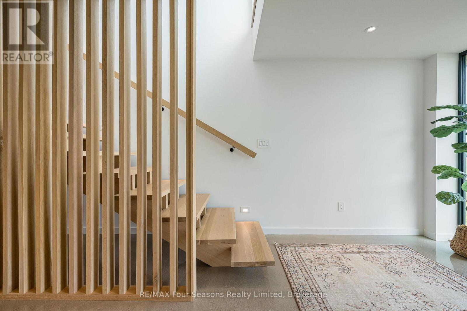 58 SYDENHAM TRAIL W - Image 32