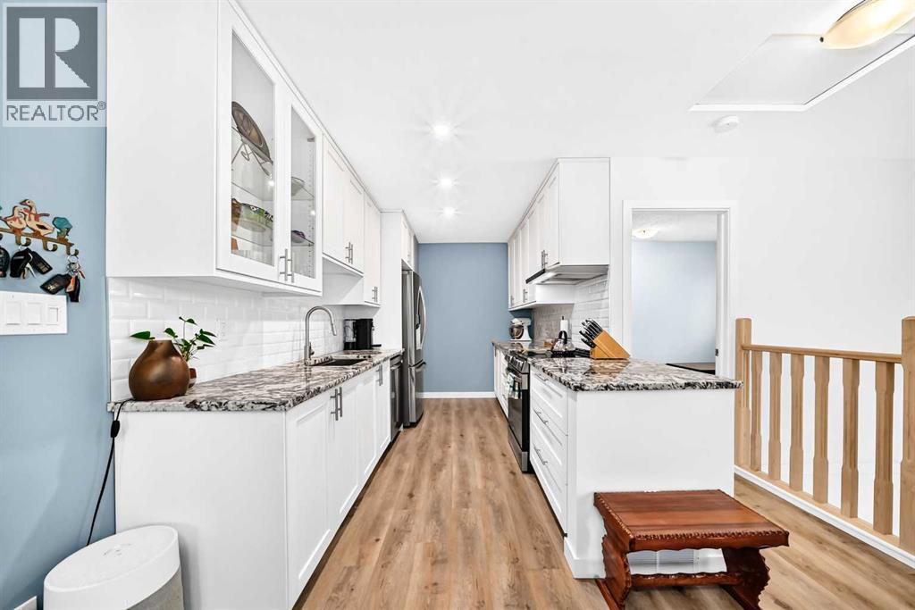 #B 109 Stanley Avenue - 5