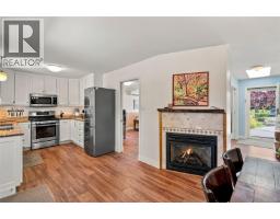 701 Ermineskin Ave, Parksville, BC V9P2L4 Photo 16