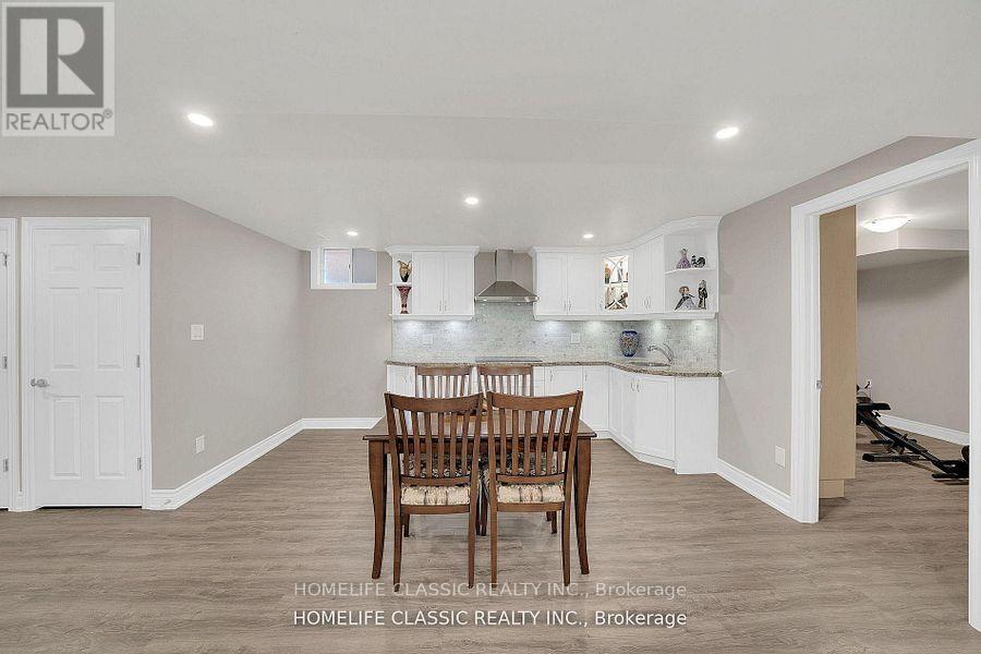 105 MCKENZIE WAY - Image 33