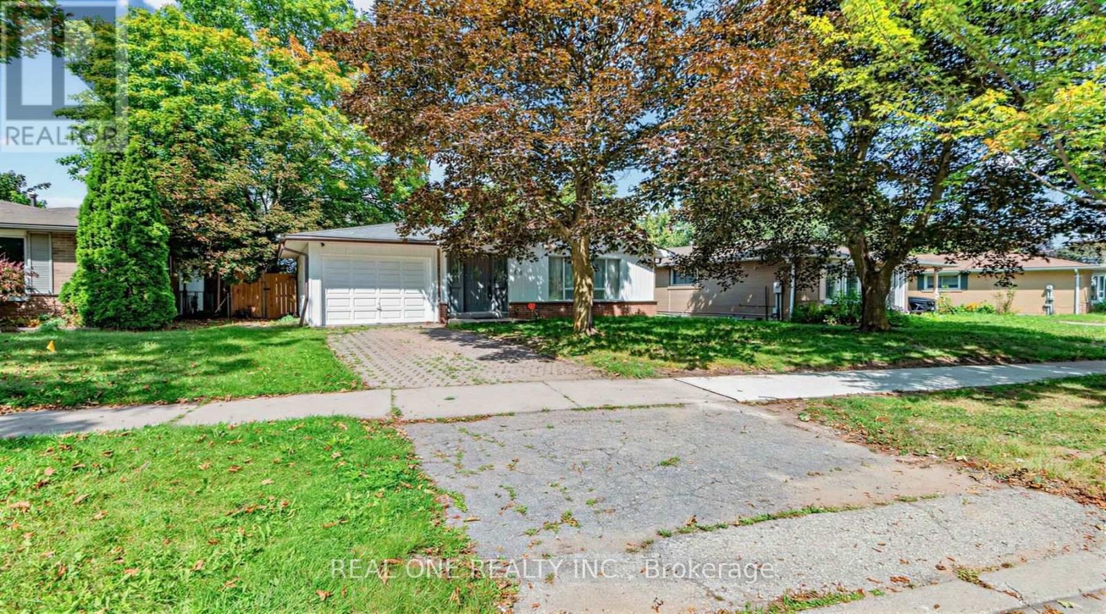 10 DEVINS DRIVE - Image 34