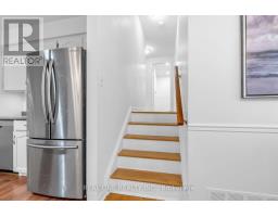 10 Devins Drive, Aurora, ON L4G2Z1 Photo 14