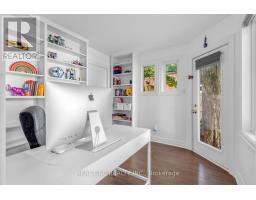 10 Devins Drive, Aurora, ON L4G2Z1 Photo 9
