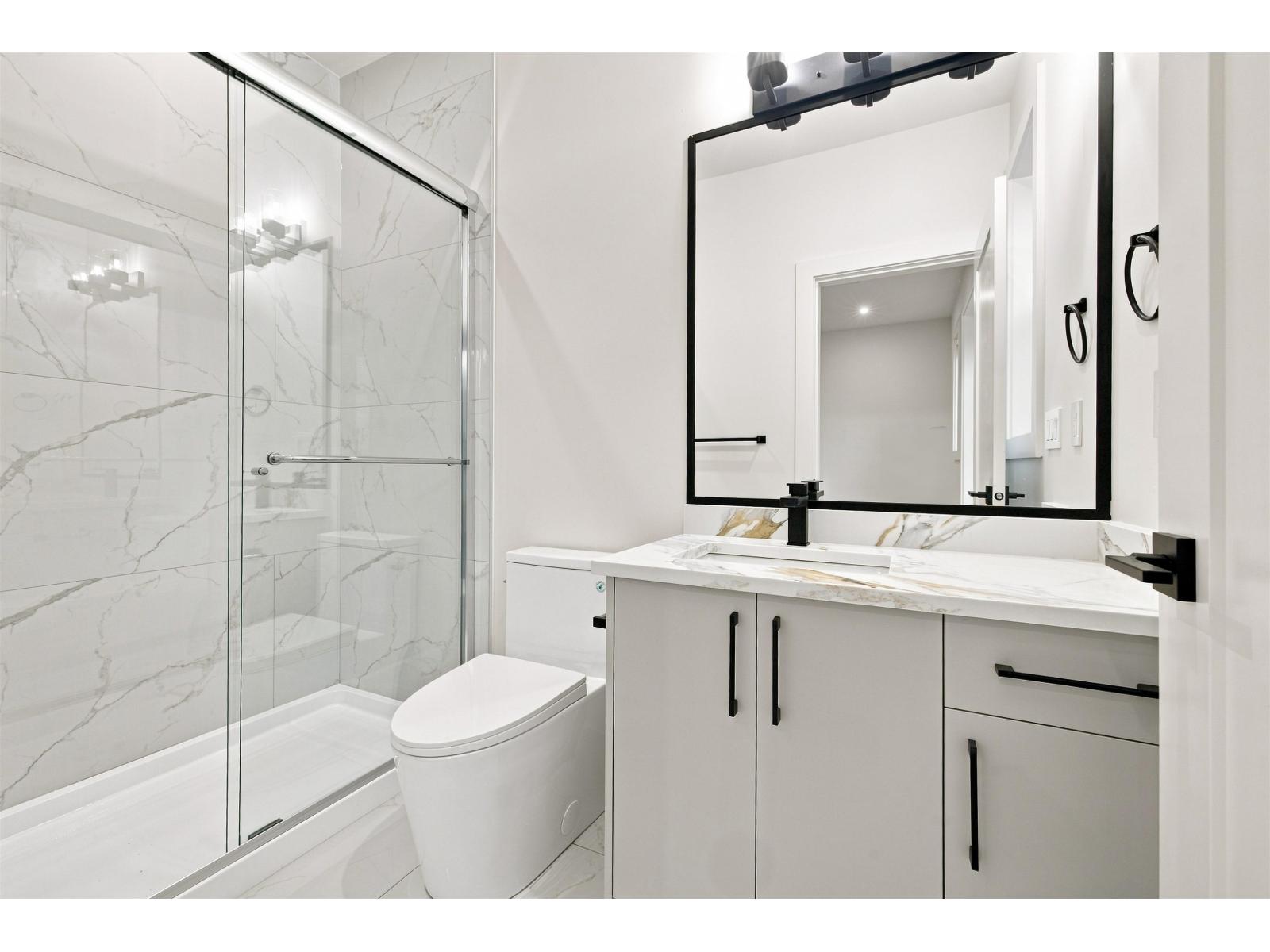 16513 20 AVENUE, Surrey
