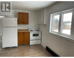 52A Courthouse Road thumbnail 10