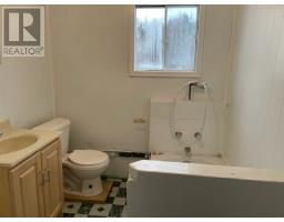52A Courthouse Road thumbnail 17