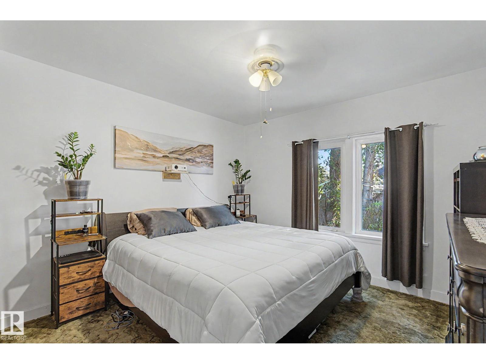 10112 102 Ave - 20