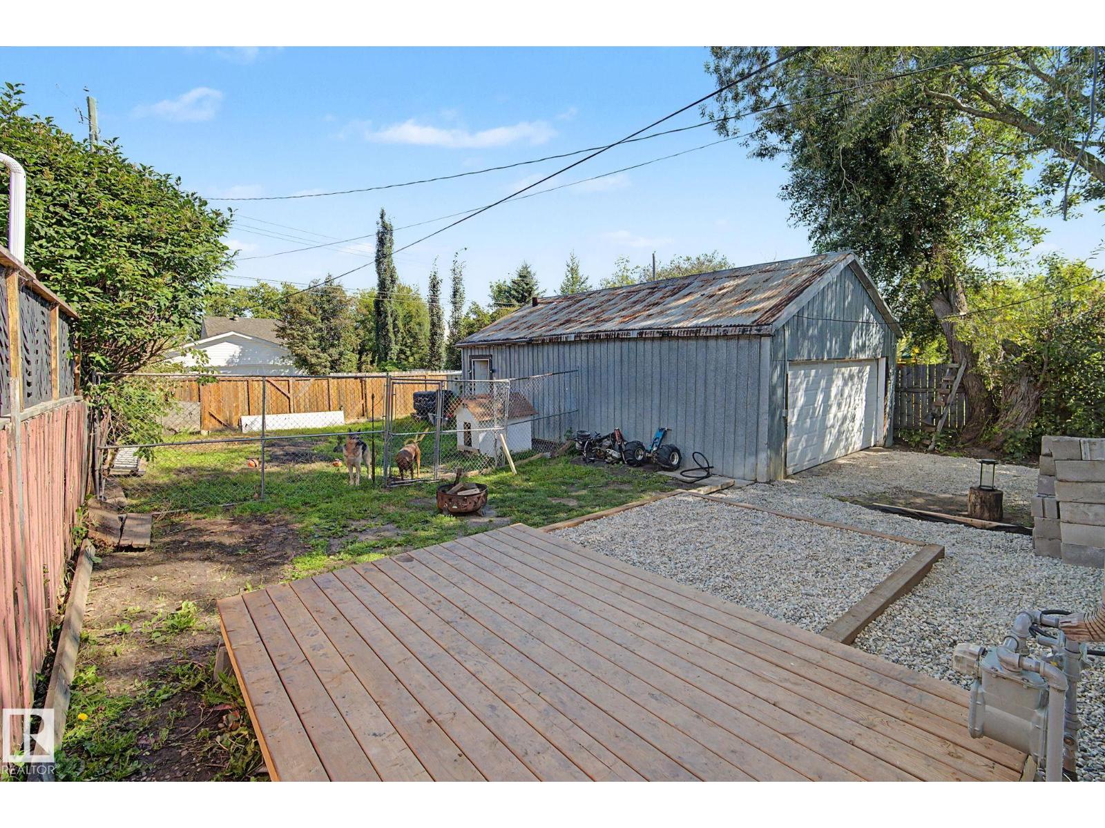 10112 102 Ave - Image 36