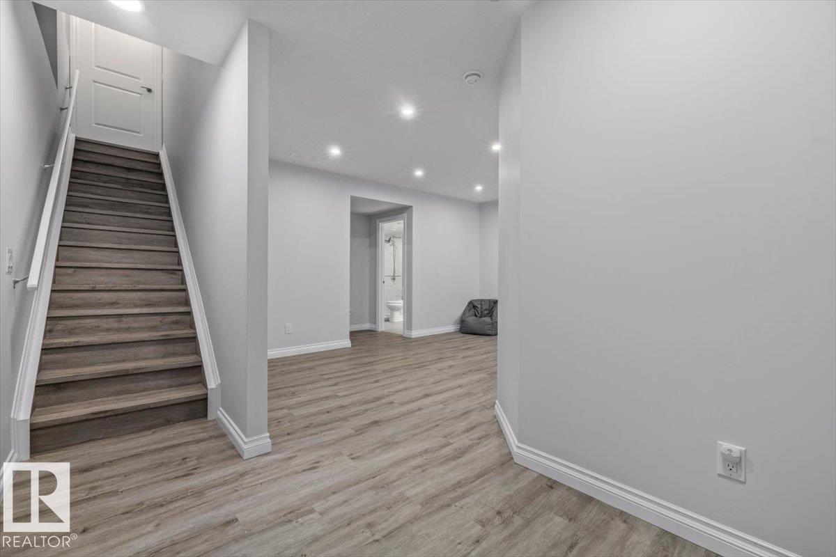 1014 DANIELS LO SW - Image 31