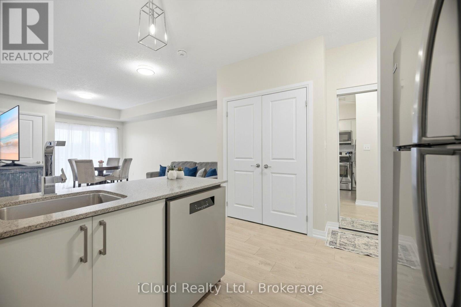 #208 295 CUNDLES ROAD E - Image 16