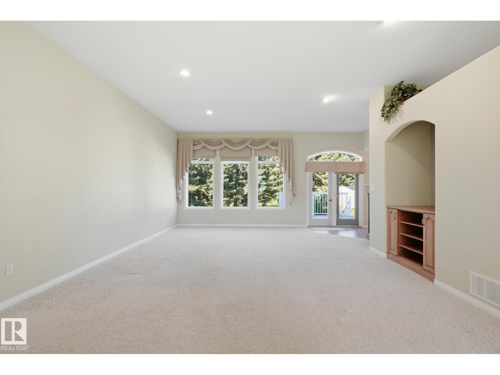 11, 27118 Hwy 18 - Image 17