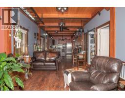 1627 Hood Road, Creston, BC V0B1G2 Photo 12