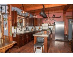 1627 Hood Road, Creston, BC V0B1G2 Photo 14