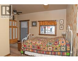 1627 Hood Road, Creston, BC V0B1G2 Photo 41