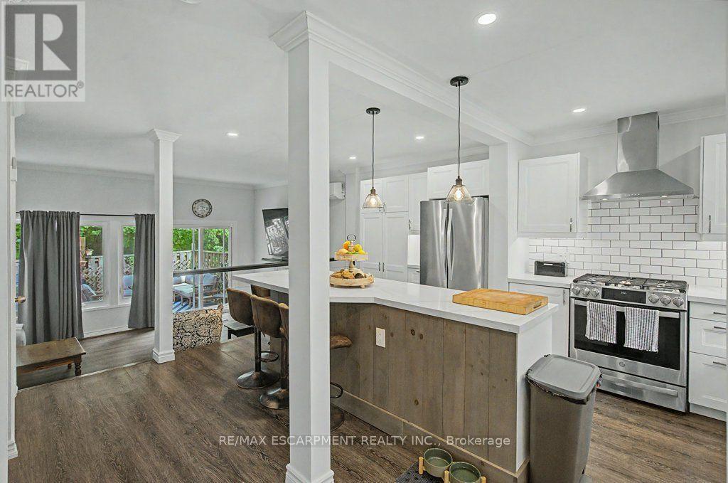 #164 2050 UPPER MIDDLE ROAD - 6