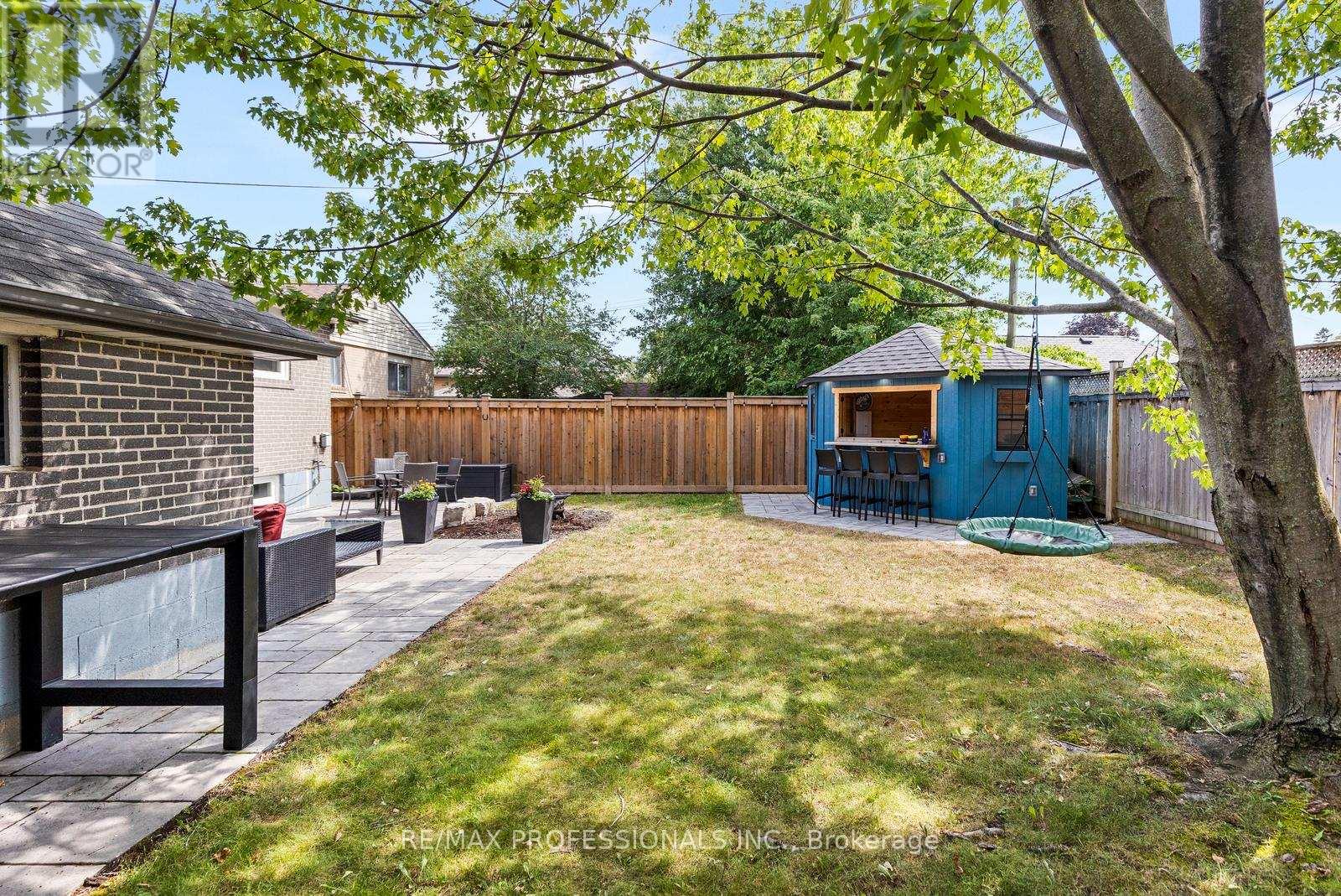 20 HOLLISTER ROAD - Image 32