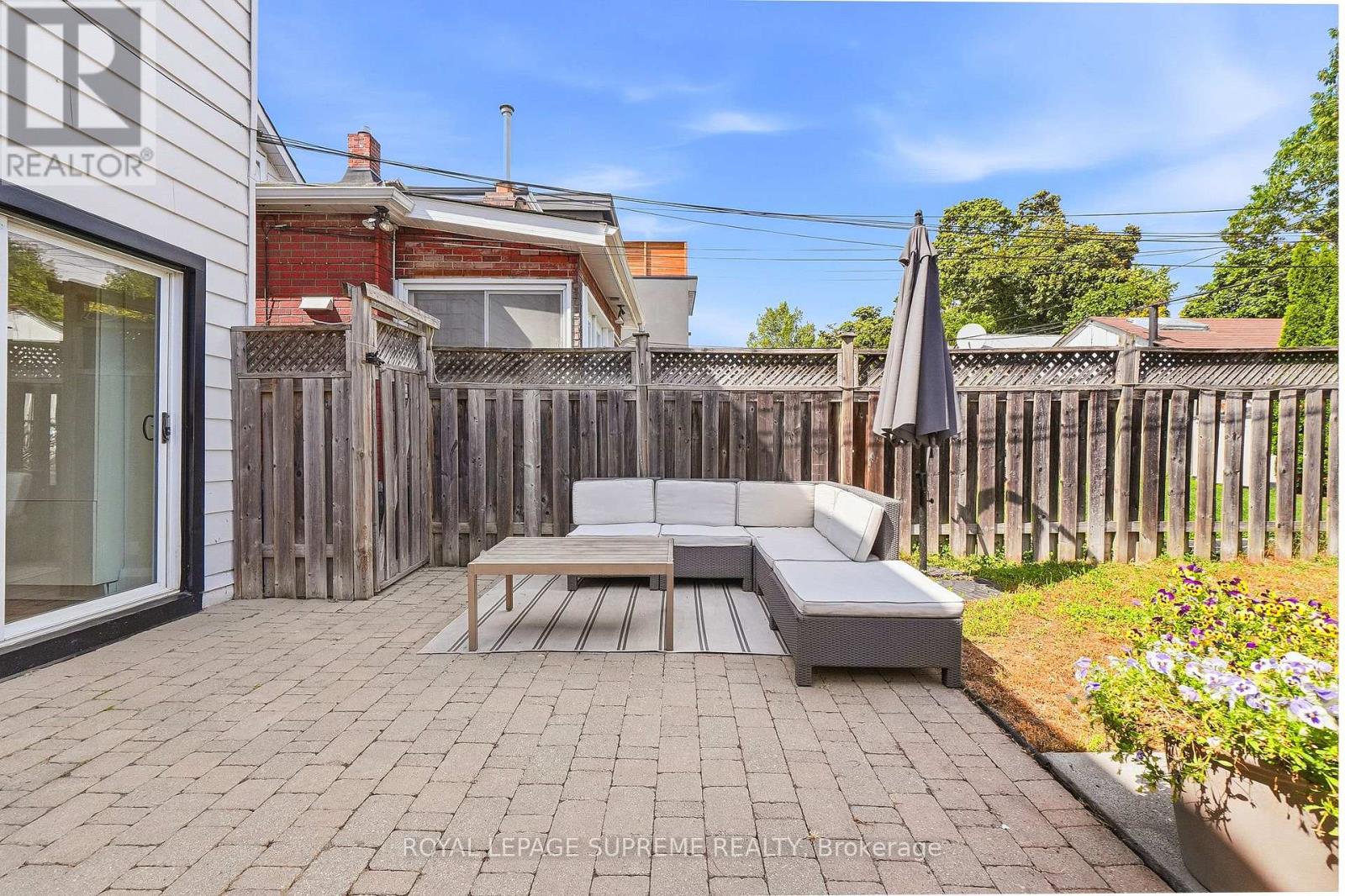 395 MCROBERTS AVENUE - Image 37