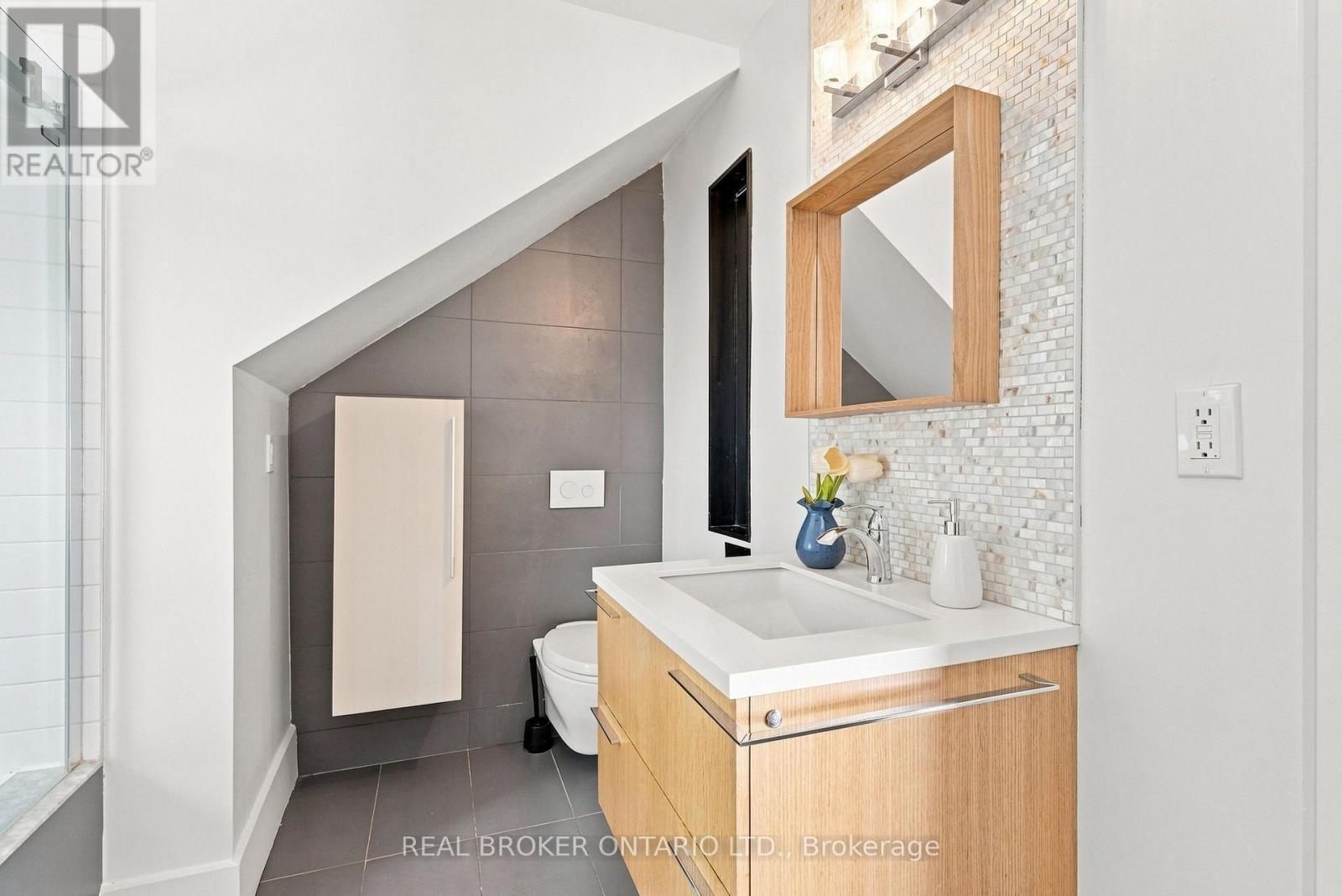 671 SCARLETT ROAD - Image 31