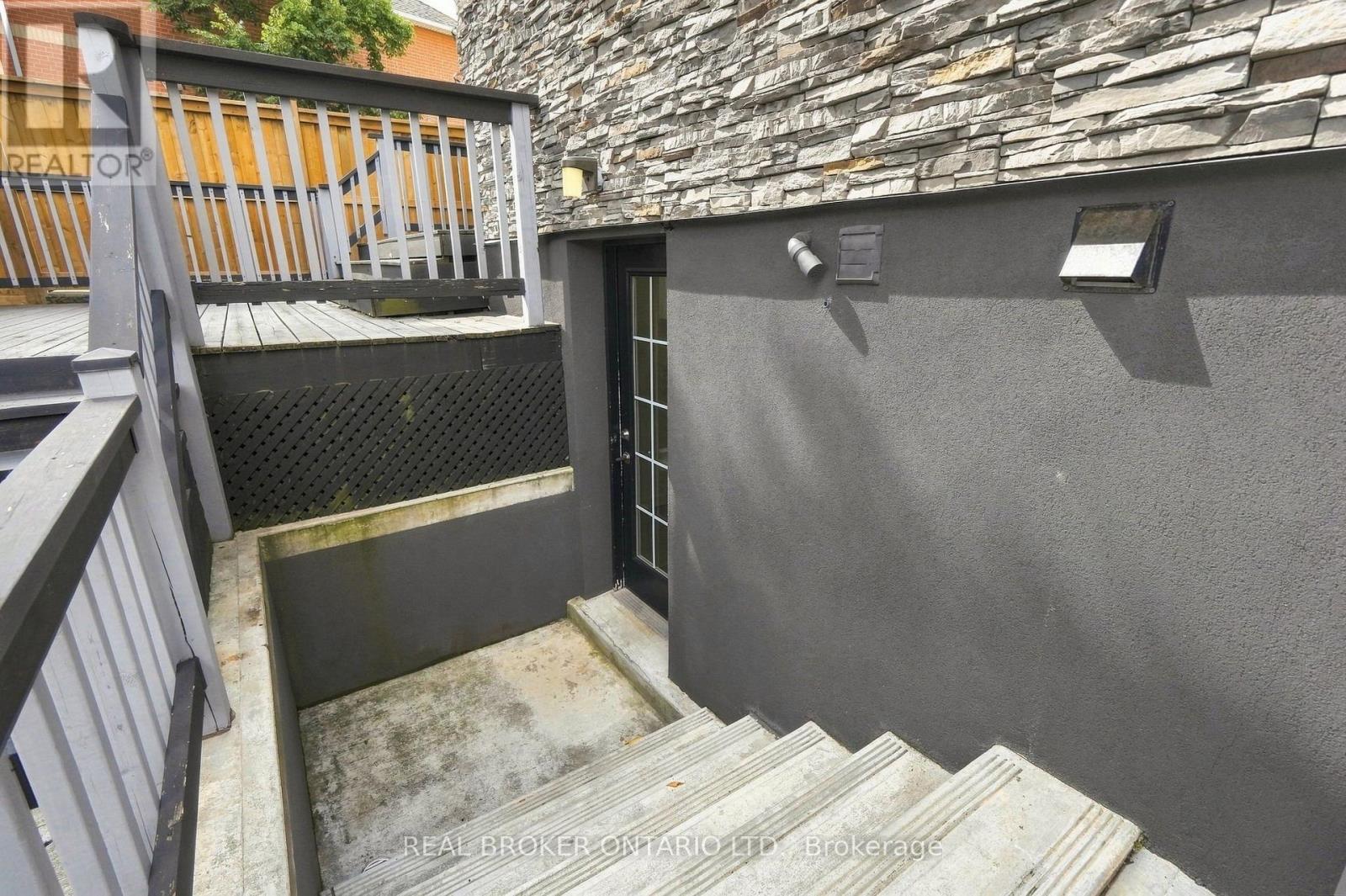 671 SCARLETT ROAD - Image 39