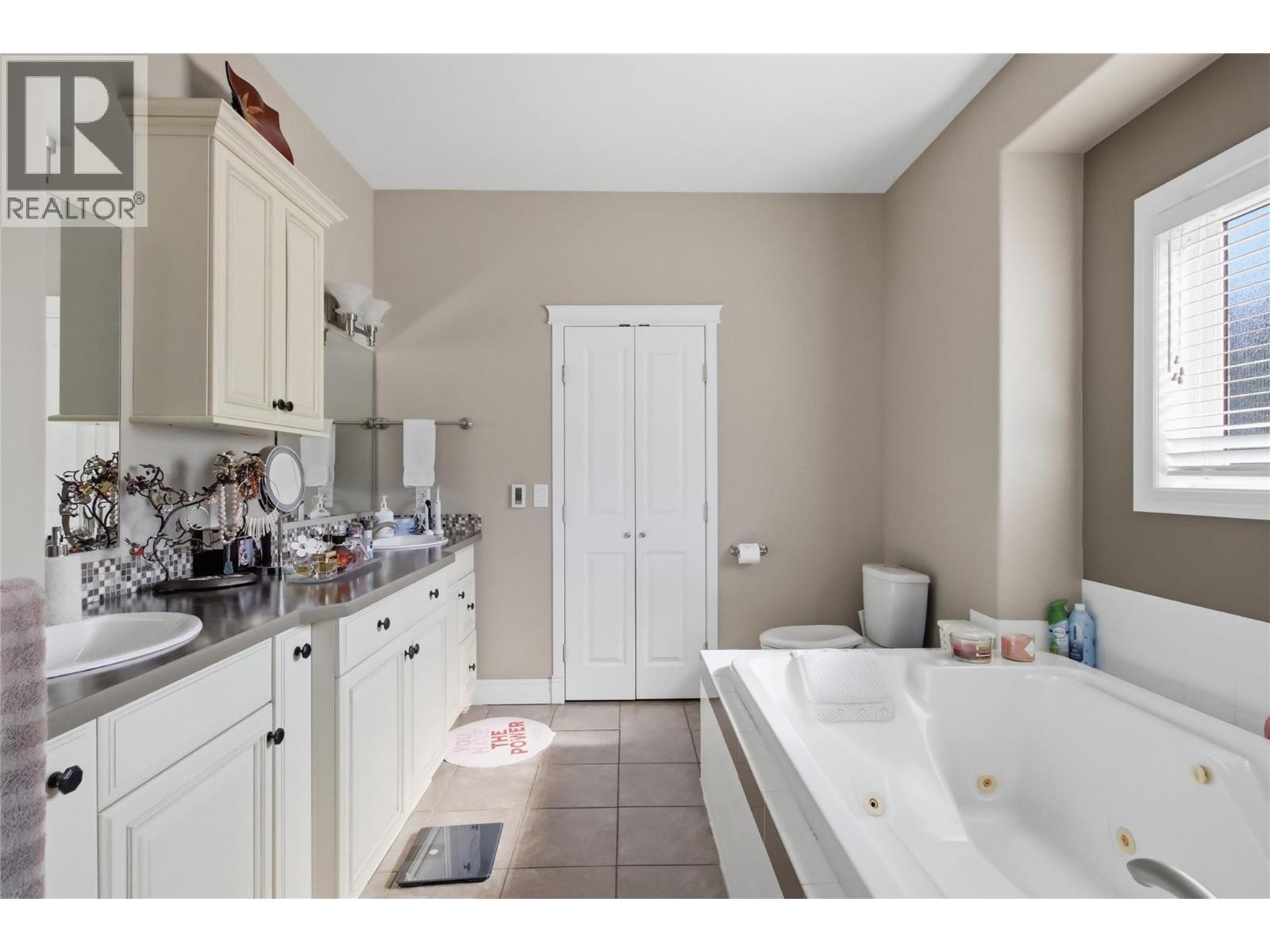 614 SAGEBRUSH Court - 18