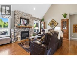 Laundry room - 614 Sagebrush Court, Kamloops, BC V2B8M8 Photo 12