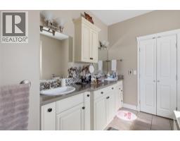 Recreation room - 614 Sagebrush Court, Kamloops, BC V2B8M8 Photo 19