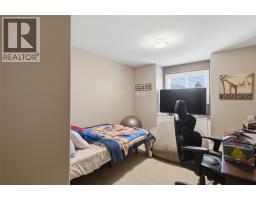 614 Sagebrush Court, Kamloops, BC V2B8M8 Photo 21