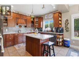Kitchen - 614 Sagebrush Court, Kamloops, BC V2B8M8 Photo 8