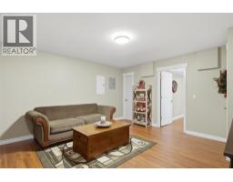 614 Sagebrush Court, Kamloops, BC V2B8M8 Photo 28