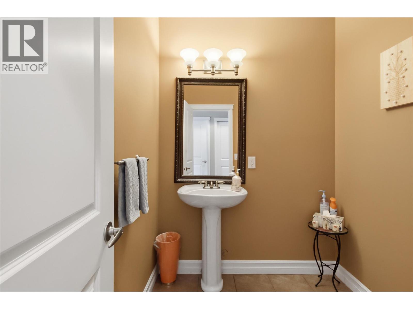 614 SAGEBRUSH Court - Image 34