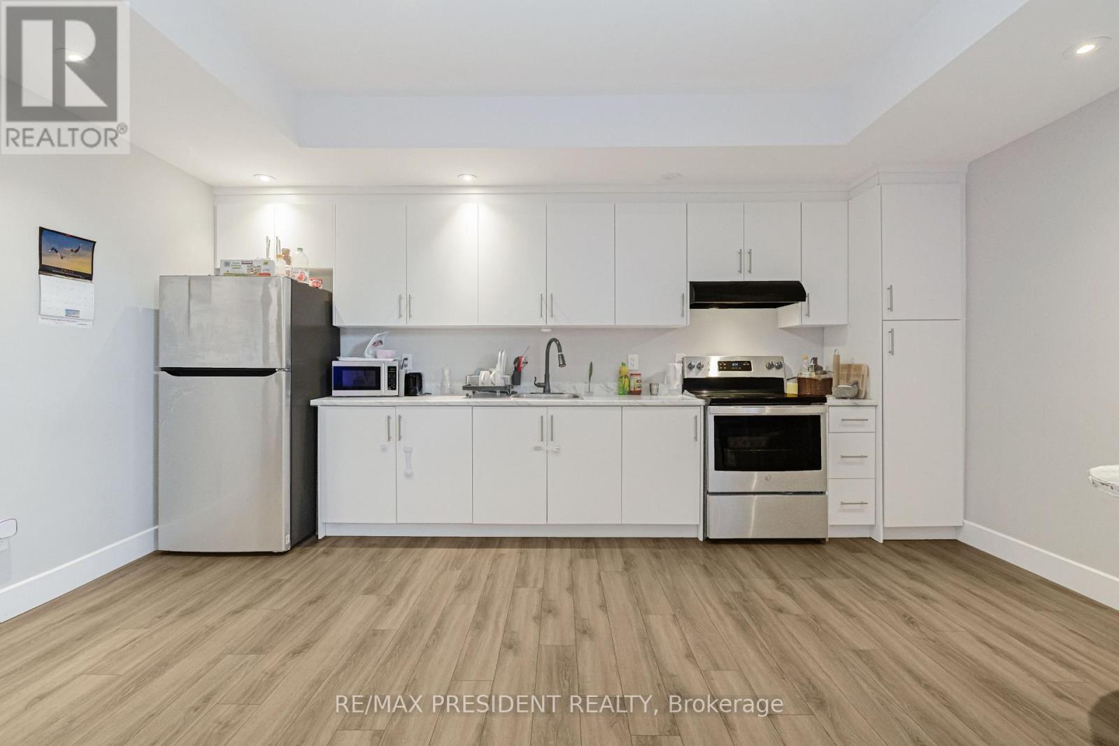 2217 WATEROAK DRIVE - 38