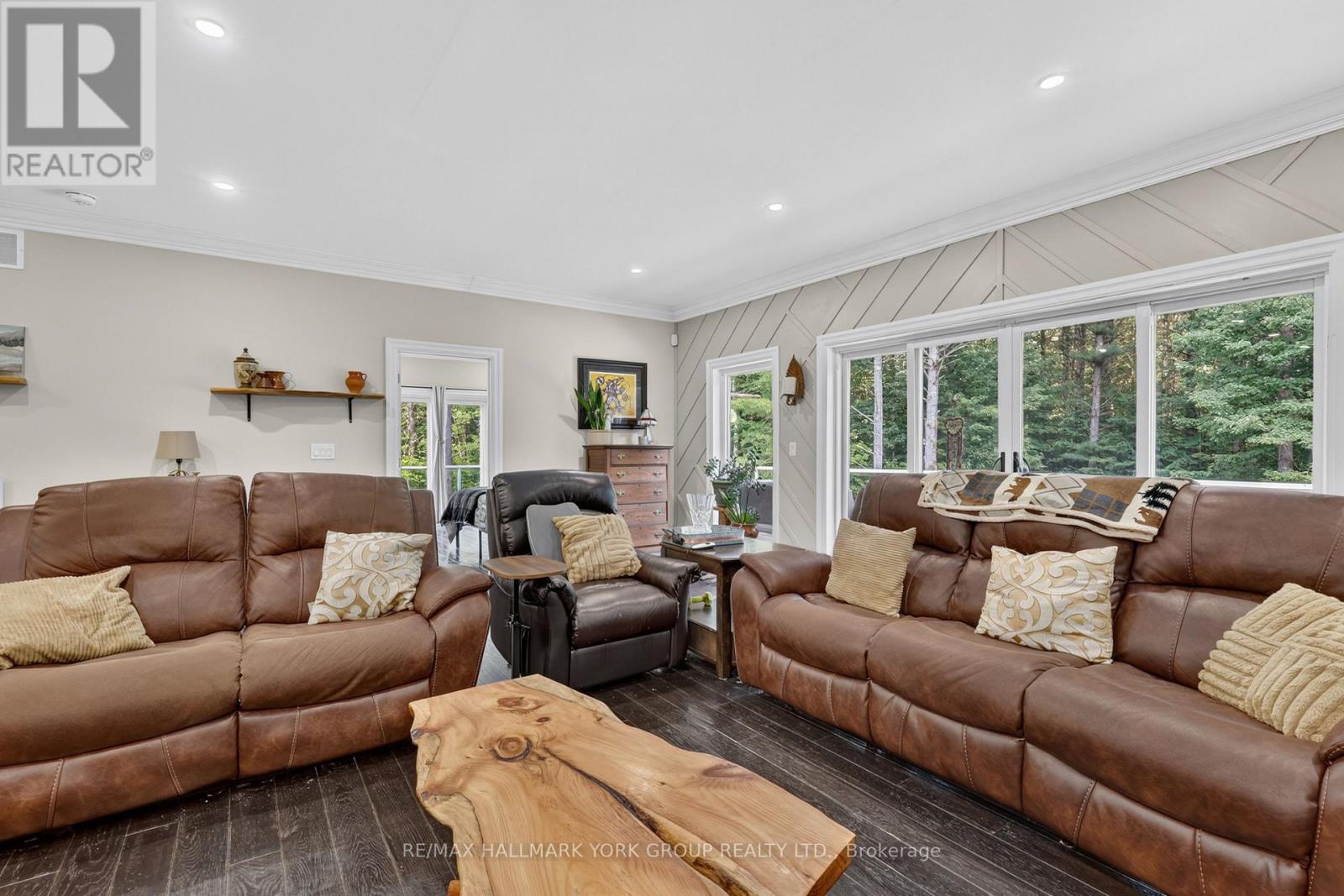 2285 SOUTHWOOD ROAD - Image 32