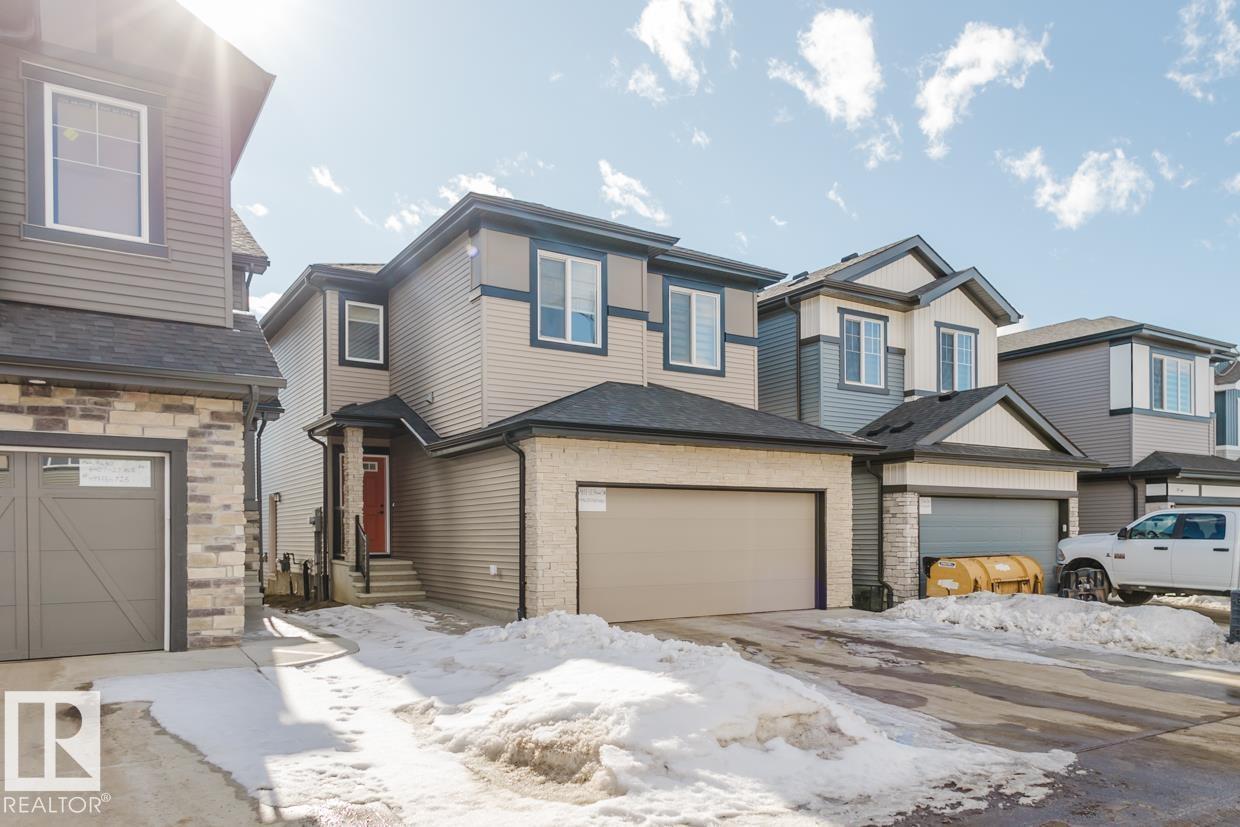 6411 27 AV SW - 2
