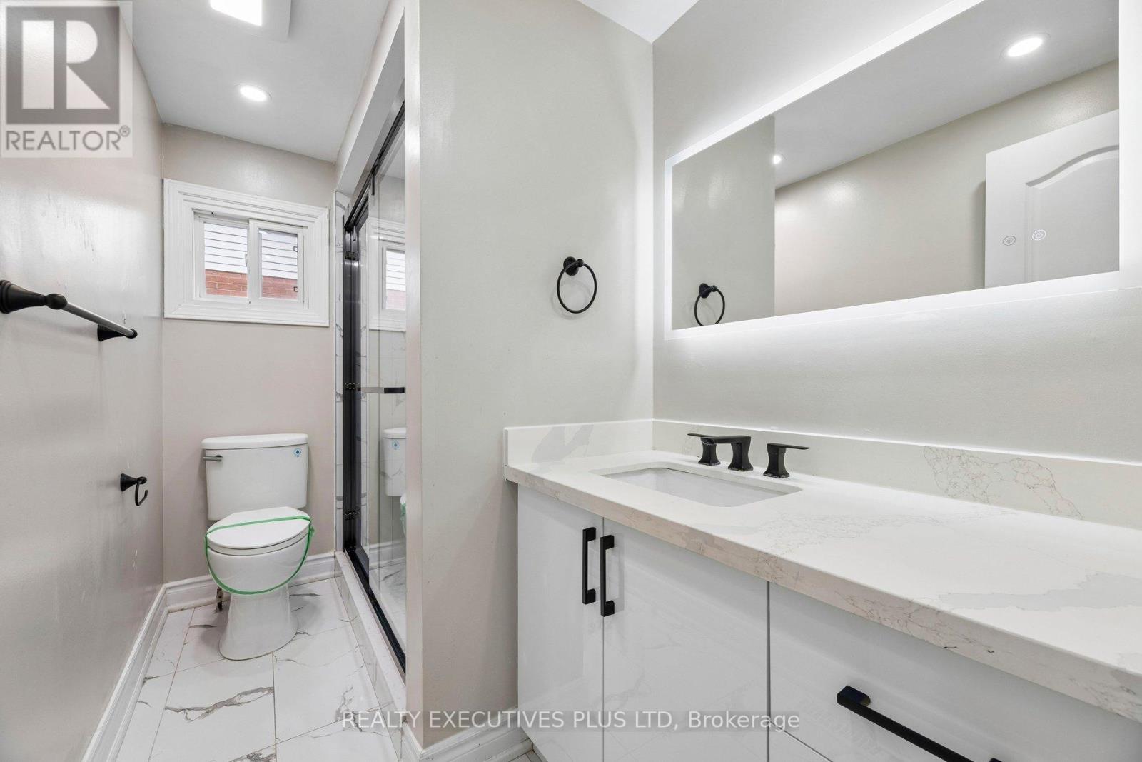 693 BARNES CRESCENT - Image 36