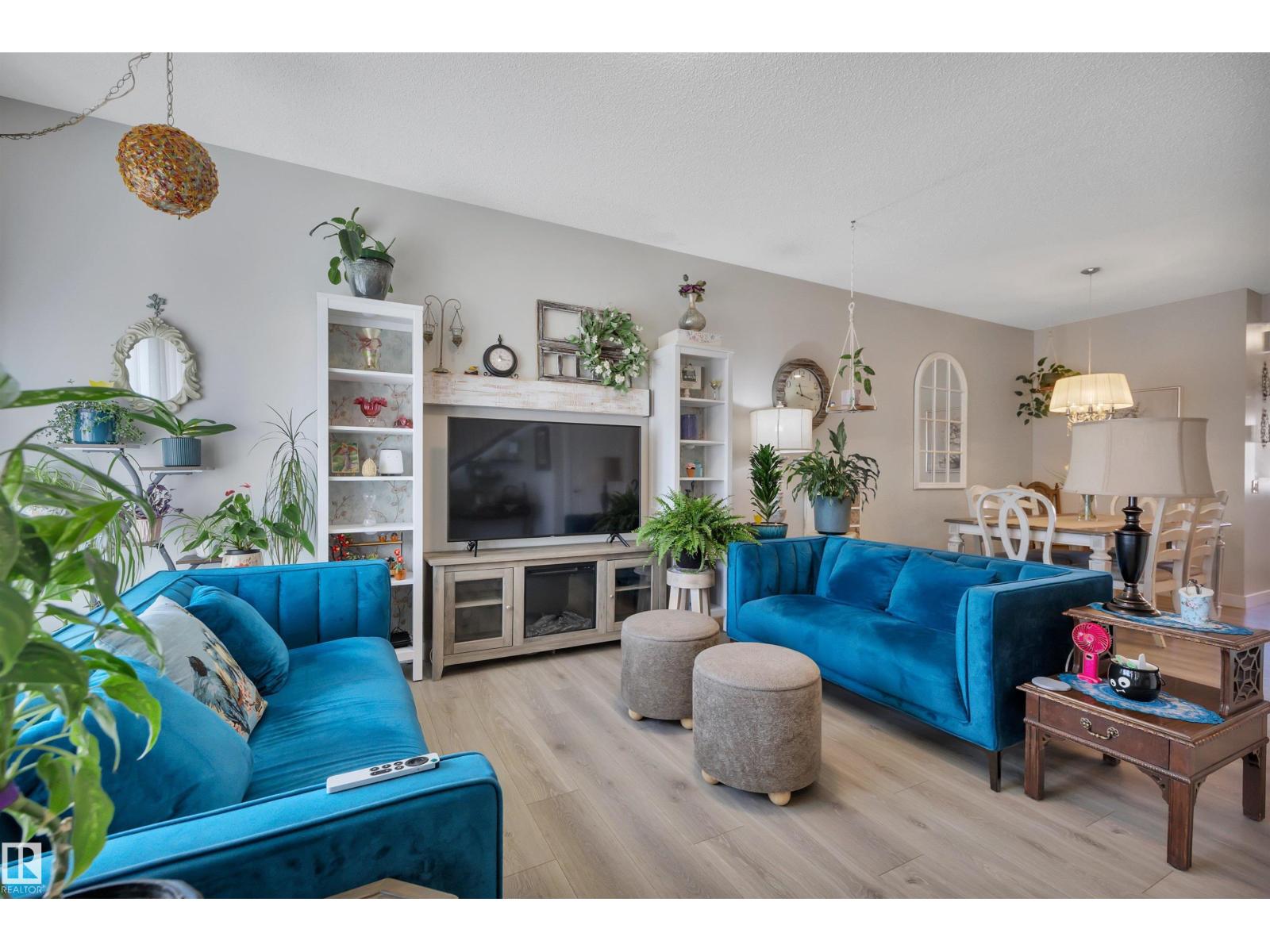 648 ORCHARDS BV SW - Image 20