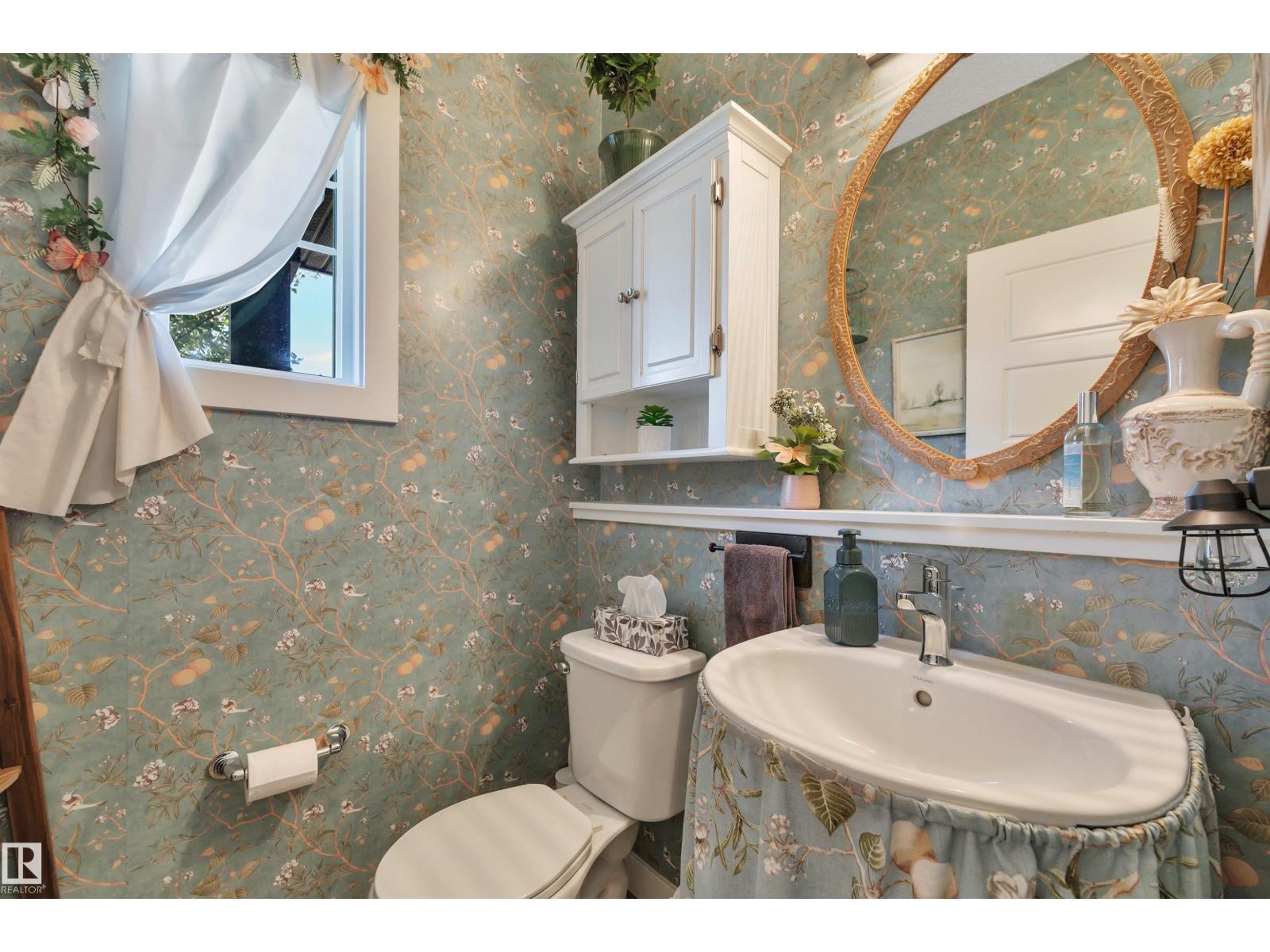 648 ORCHARDS BV SW - 10