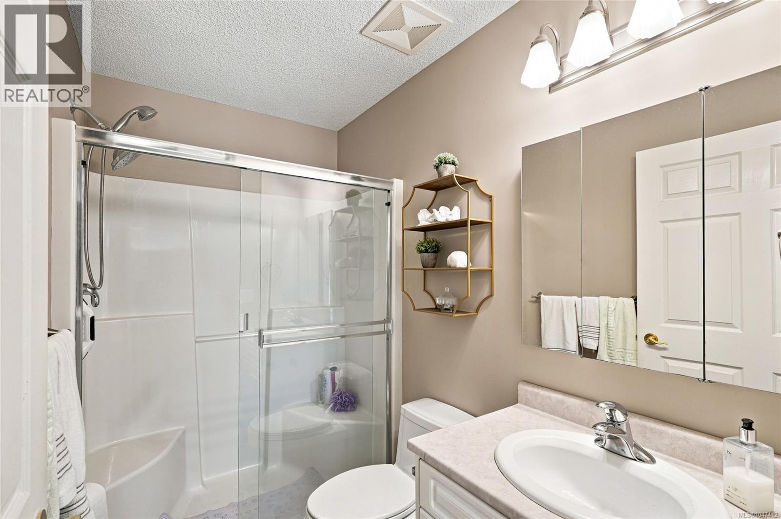 4039 Valewood Dr, Nanaimo
