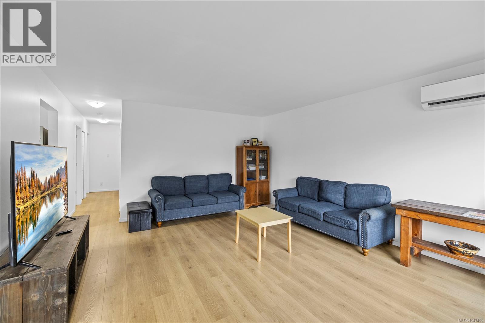 52 Athletic St - 3