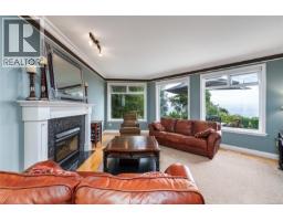 Family room - 6002 Icarus Dr, Nanaimo, BC V9V1C8 Photo 6
