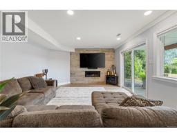 6002 Icarus Dr, Nanaimo, BC V9V1C8 Photo 68