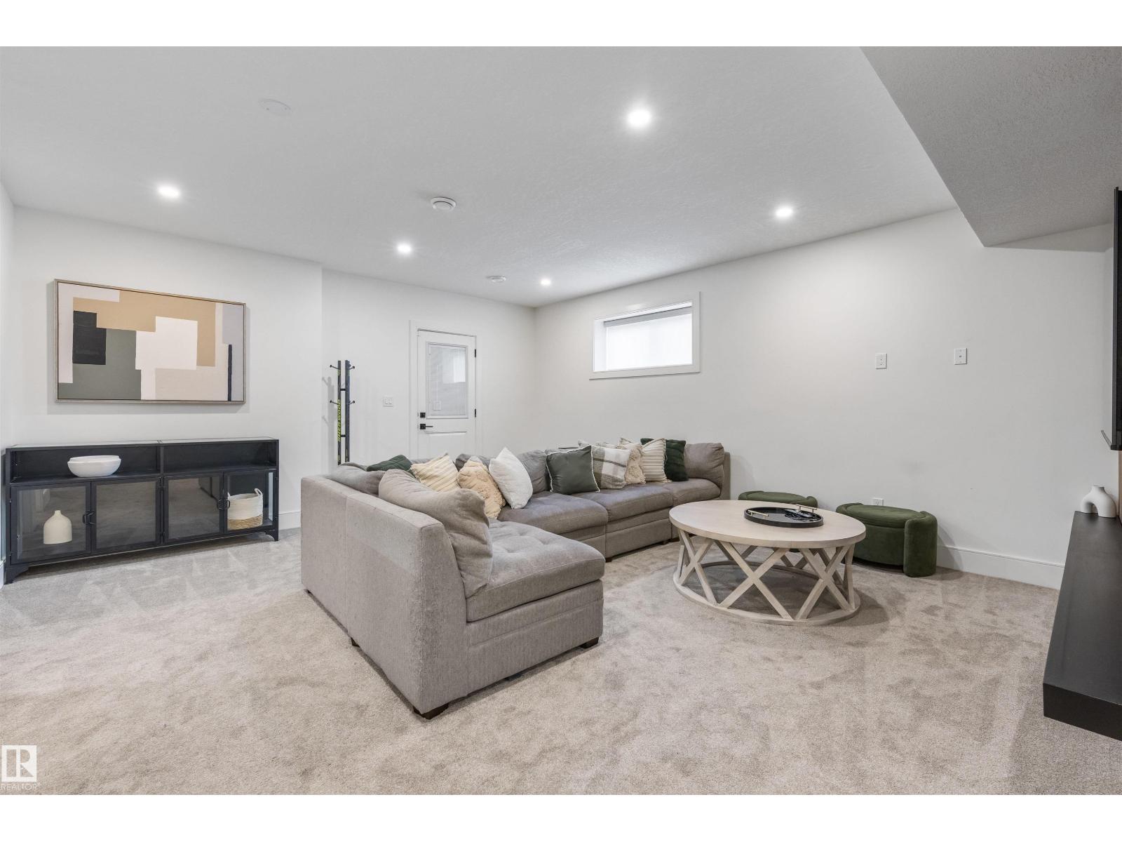 110 EDGEFIELD WY - 41