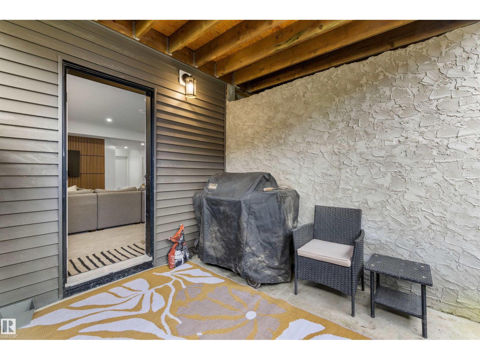 110 EDGEFIELD WY - 52