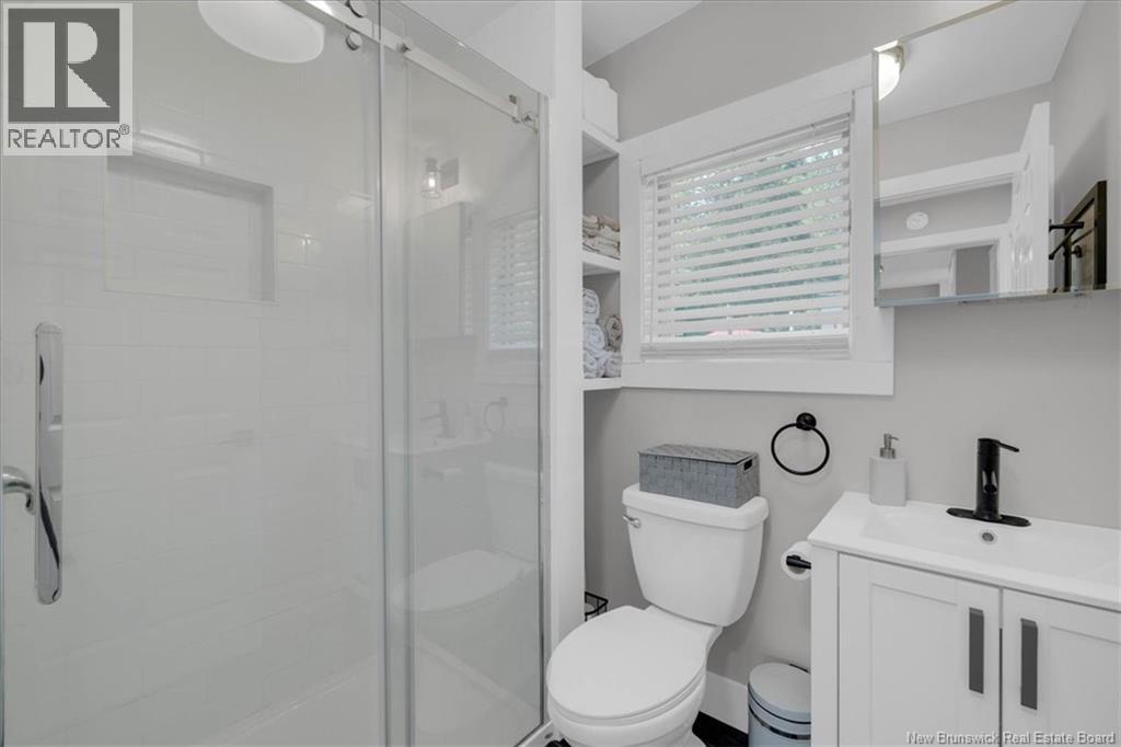 242 Fiander Road - Image 13