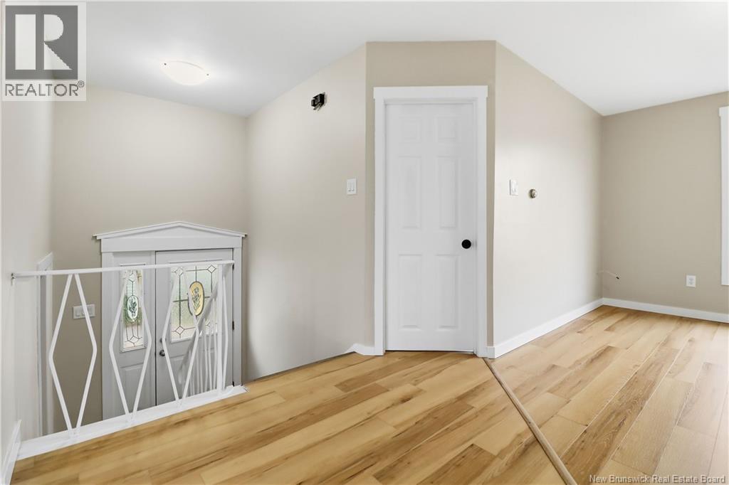66 Braeburn Crescent - 4