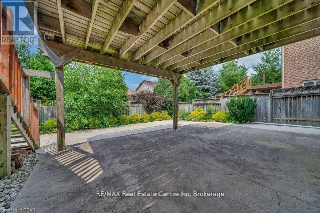 61 MOFFATT LANE - Image 26